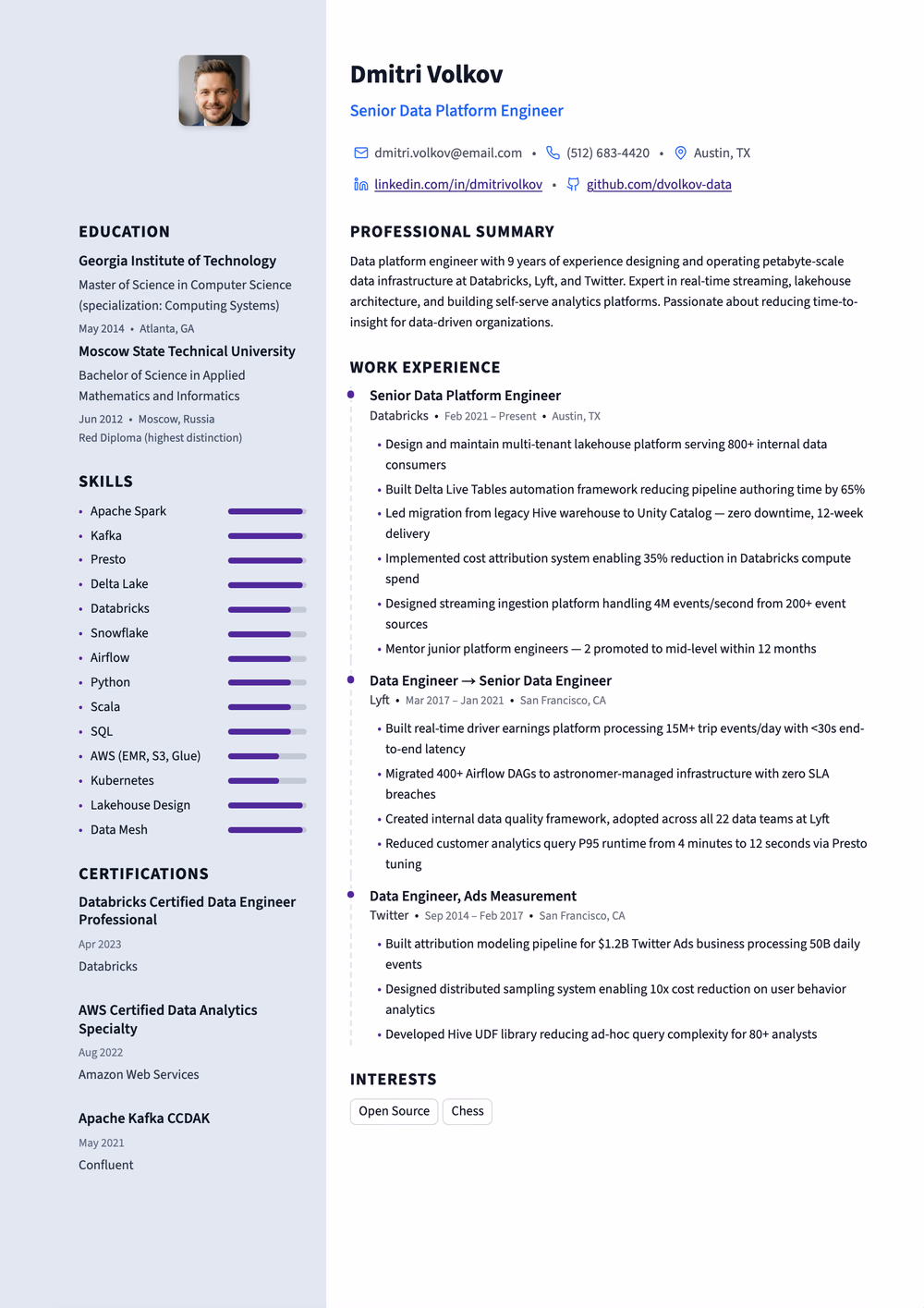 Summit resume template — sidebar rail layout for Functional Skills-Based